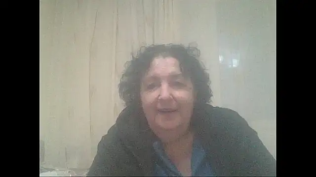 Snapshot of maturekorine chatting on 11-24-25, 03:01 maturekorine online show from 11-24-25, 03:01