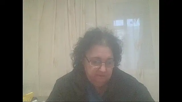 Snapshot of maturekorine chatting on 12-05-25, 02:14 maturekorine online show from 12-05-25, 02:14