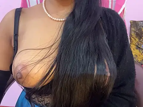 Snapshot of roshni-5 chatting on 01-06-25, 07:45 roshni-5 online show from 01-06-25, 07:45