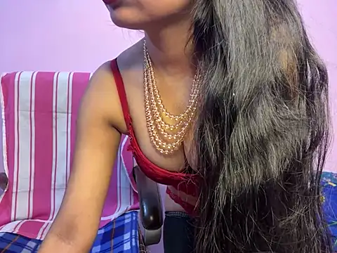 Snapshot of roshni-5 chatting on 01-19-25, 07:37 roshni-5 online show from 01-19-25, 07:37