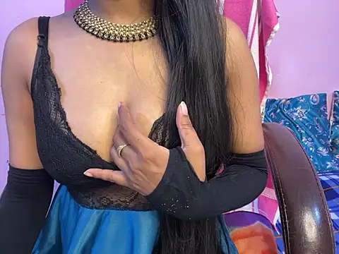 Snapshot of roshni-5 chatting on 03-10-25, 07:50 roshni-5 online show from 03-10-25, 07:50