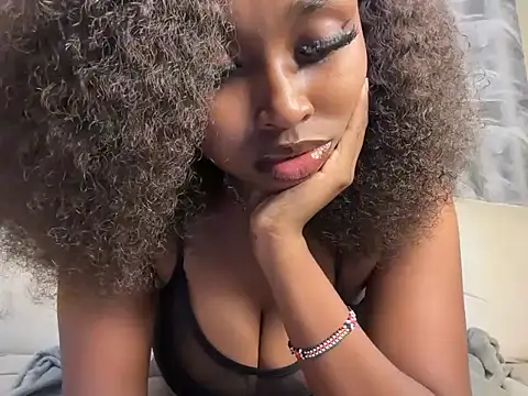 Chocolate queen2 online show from 03-13-26, 11:28