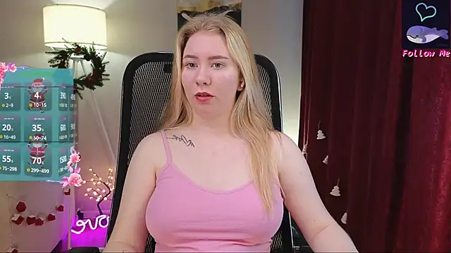 D0nna  online show from 12-15-24, 07:46