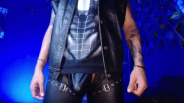 Dicaprioo  online show from 11-13-25, 02:32