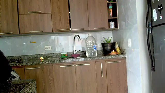 Snapshot of adan_eva960 chatting on 01-28-25, 06:28 adan eva960 online show from 01-28-25, 06:28