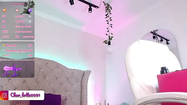 Charlotte Jones   online show from 03-18-25, 11:08