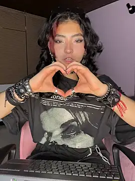  Gothiccbitch  online show from 02-04-25, 03:22