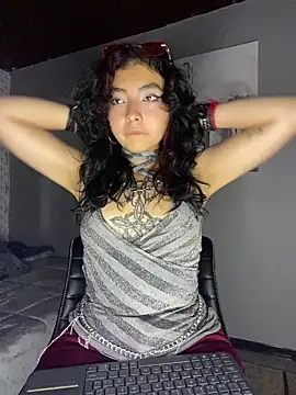  Gothiccbitch  online show from 03-07-25, 03:19