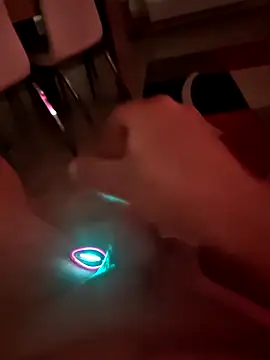 Szeltolo001 online show from 04-05-26, 02:42