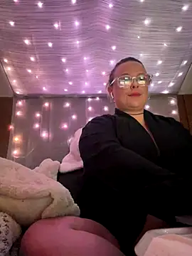 GinAnnTonic online show from 12-03-24, 03:33