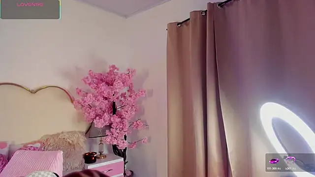 CahitlinBell online show from 04-14-26, 05:02