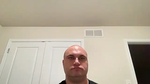 SluggishChase99 online show from 01-08-25, 10:48