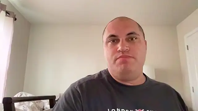 SluggishChase99 online show from 10-23-25, 08:18