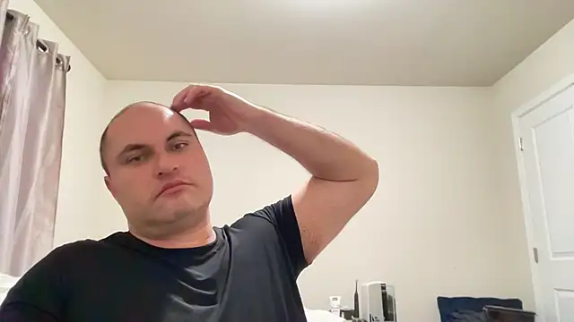 SluggishChase99 online show from 02-10-26, 12:48