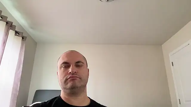 SluggishChase99 online show from 05-27-26, 03:42