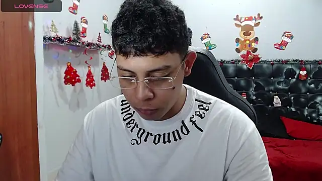 Wiiliam 20 online show from 12-30-24, 03:46