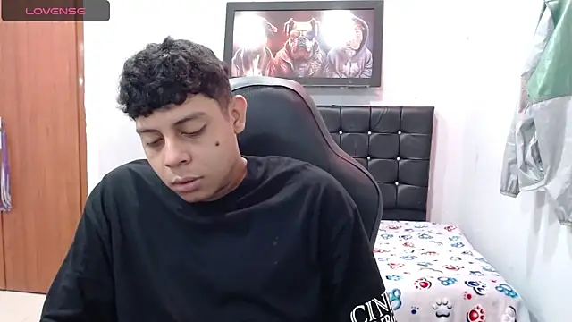 Wiiliam 20 online show from 02-19-25, 01:06