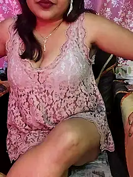 Snapshot of joya_bhabi chatting on 02-22-25, 10:51 joya bhabi online show from 02-22-25, 10:51