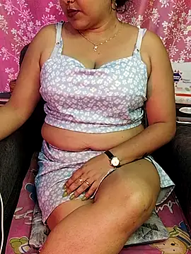 Snapshot of joya_bhabi chatting on 03-10-25, 07:21 joya bhabi online show from 03-10-25, 07:21