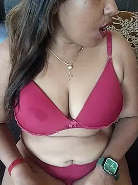 Snapshot of joya_bhabi chatting on 09-09-25, 05:18 joya bhabi online show from 09-09-25, 05:18