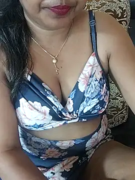 Snapshot of joya_bhabi chatting on 09-11-25, 03:39 joya bhabi online show from 09-11-25, 03:39