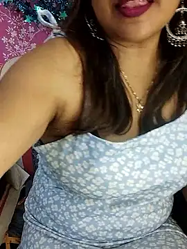 Snapshot of joya_bhabi chatting on 10-17-25, 10:40 joya bhabi online show from 10-17-25, 10:40