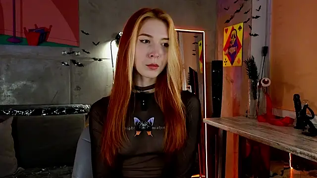 Snapshot of izi-fox chatting on 01-24-25, 06:35 izi-fox online show from 01-24-25, 06:35