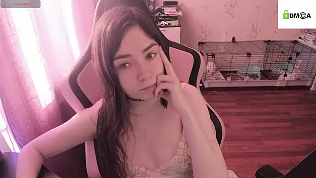 Snapshot of Crazy_forest_fairy chatting on 02-16-25, 11:59 Crazy forest fairy online show from 02-16-25, 11:59
