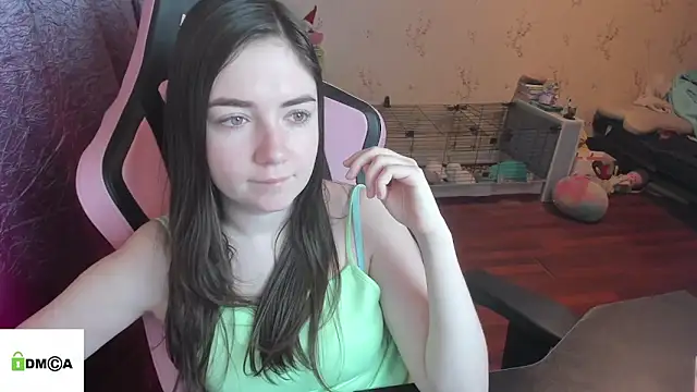 Snapshot of Crazy_forest_fairy chatting on 02-01-26, 09:02 Crazy forest fairy online show from 02-01-26, 09:02