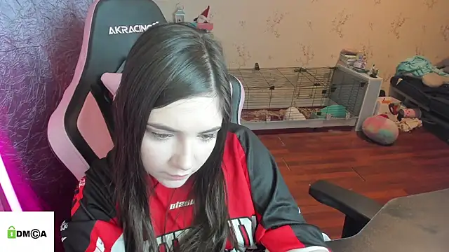 Snapshot of Crazy_forest_fairy chatting on 02-04-26, 03:34 Crazy forest fairy online show from 02-04-26, 03:34