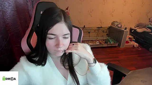 Snapshot of Crazy_forest_fairy chatting on 02-22-26, 12:34 Crazy forest fairy online show from 02-22-26, 12:34