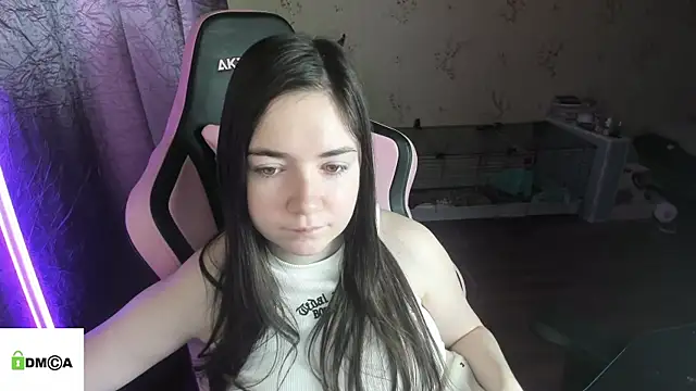 Snapshot of Crazy_forest_fairy chatting on 03-01-26, 06:04 Crazy forest fairy online show from 03-01-26, 06:04