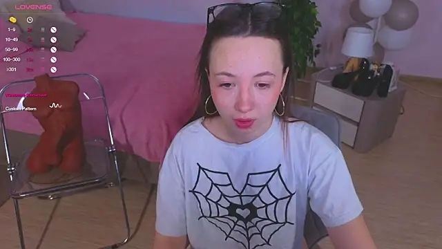 Hayle Hill online show from 01-22-25, 05:26