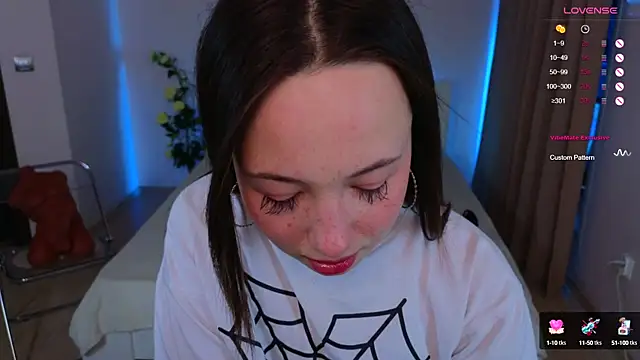 Hayle Hill online show from 01-26-25, 05:45