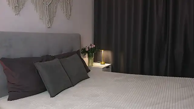 Cassie Kelman online show from 04-17-26, 09:29