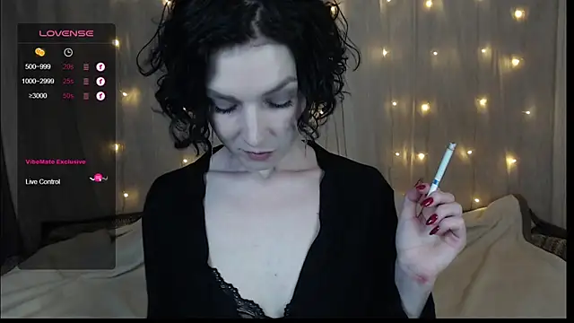 Snapshot of TinaWince chatting on 12-27-24, 07:51 TinaWince online show from 12-27-24, 07:51