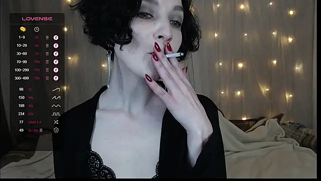 Snapshot of TinaWince chatting on 12-28-24, 07:55 TinaWince online show from 12-28-24, 07:55