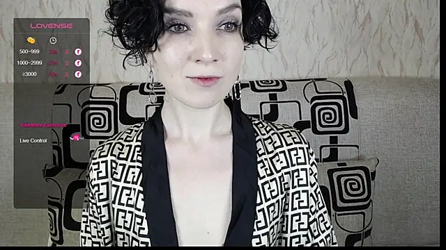 Snapshot of TinaWince chatting on 02-20-25, 05:33 TinaWince online show from 02-20-25, 05:33