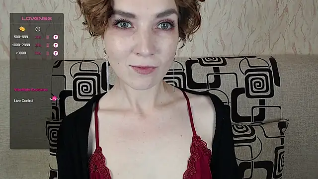 Snapshot of TinaWince chatting on 09-13-25, 05:07 TinaWince online show from 09-13-25, 05:07