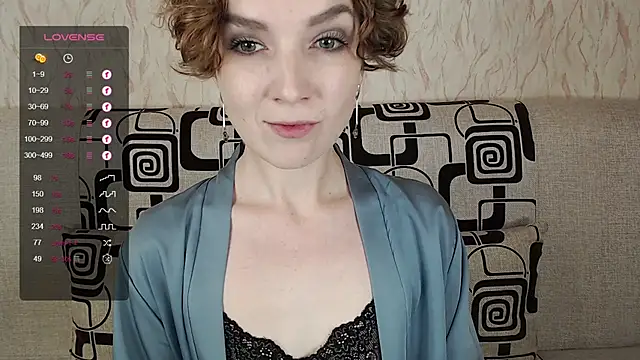 Snapshot of TinaWince chatting on 10-04-25, 04:43 TinaWince online show from 10-04-25, 04:43