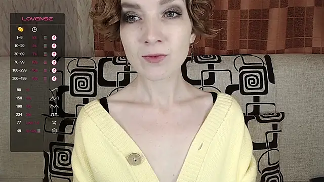 Snapshot of TinaWince chatting on 11-06-25, 04:35 TinaWince online show from 11-06-25, 04:35