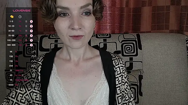 Snapshot of TinaWince chatting on 07-11-26, 04:59 TinaWince online show from 07-11-26, 04:59