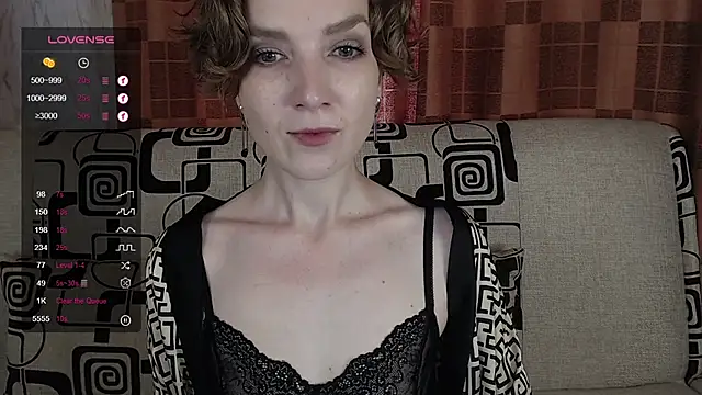 Snapshot of TinaWince chatting on 07-12-26, 05:09 TinaWince online show from 07-12-26, 05:09