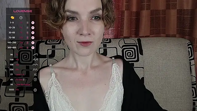 Snapshot of TinaWince chatting on 07-18-26, 05:11 TinaWince online show from 07-18-26, 05:11