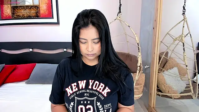  alaiasmile  online show from 06-28-26, 05:30