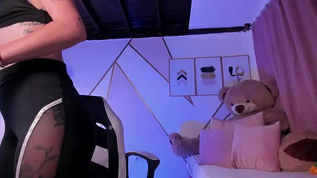 maye wells online show from 02-03-25, 11:58