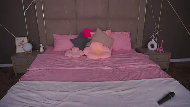 ArianaDarkk online show from 02-03-26, 10:04