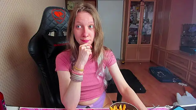 cutieMila online show from 02-10-26, 11:03