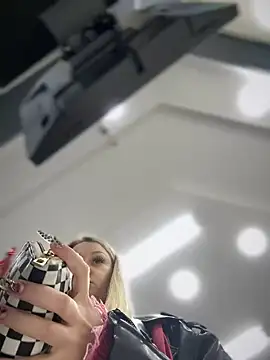 Snapshot of Teya_moon_ chatting on 12-06-24, 11:33 Teya moon  online show from 12-06-24, 11:33