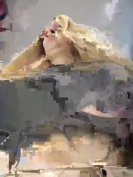 Snapshot of Teya_moon_ chatting on 01-09-25, 10:41 Teya moon  online show from 01-09-25, 10:41